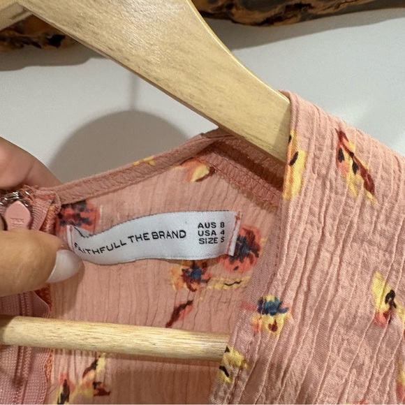 Faithfull the Brand Blush Floral Dress - Picture 3 of 16